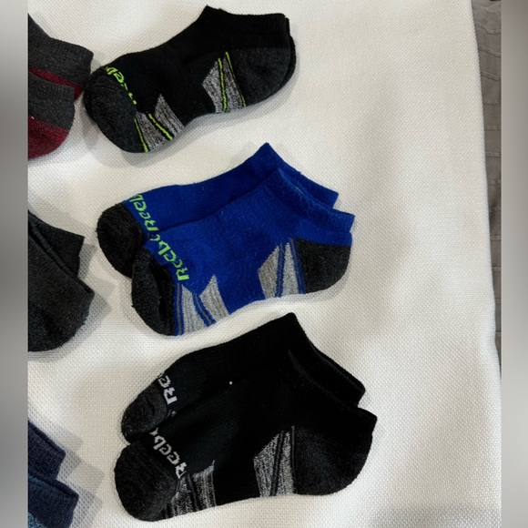Reebok 10 pairs of low cut kids socks size M (8.5 to 2Y) - Picture 2 of 3